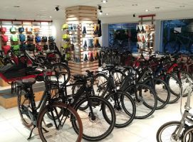 Intérieur magasin de vélos Toulouse Ouest