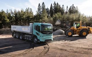 a tractor pulling a trailer