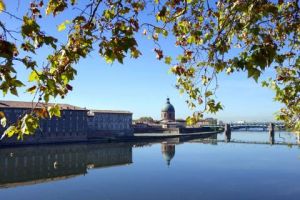 hotels hours toulouse Hotel Des Beaux Arts