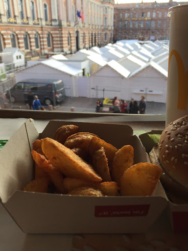 McDonalds 24 heures dans Toulouse