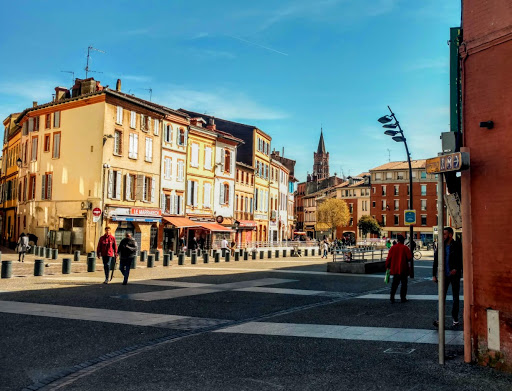 Parkings à bas prix à Toulouse